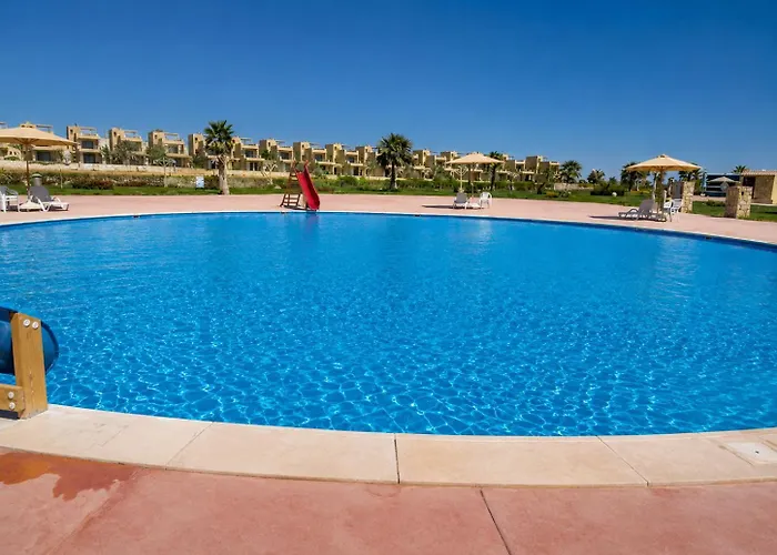 2bedroom In Blumar El Sokhna - Families Only Alpesi faház *