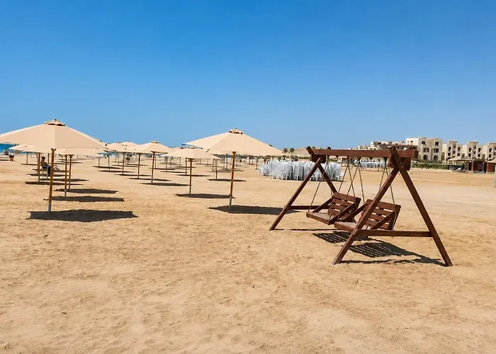 Alpesi faház 2bedroom In Blumar El Sokhna - Families Only